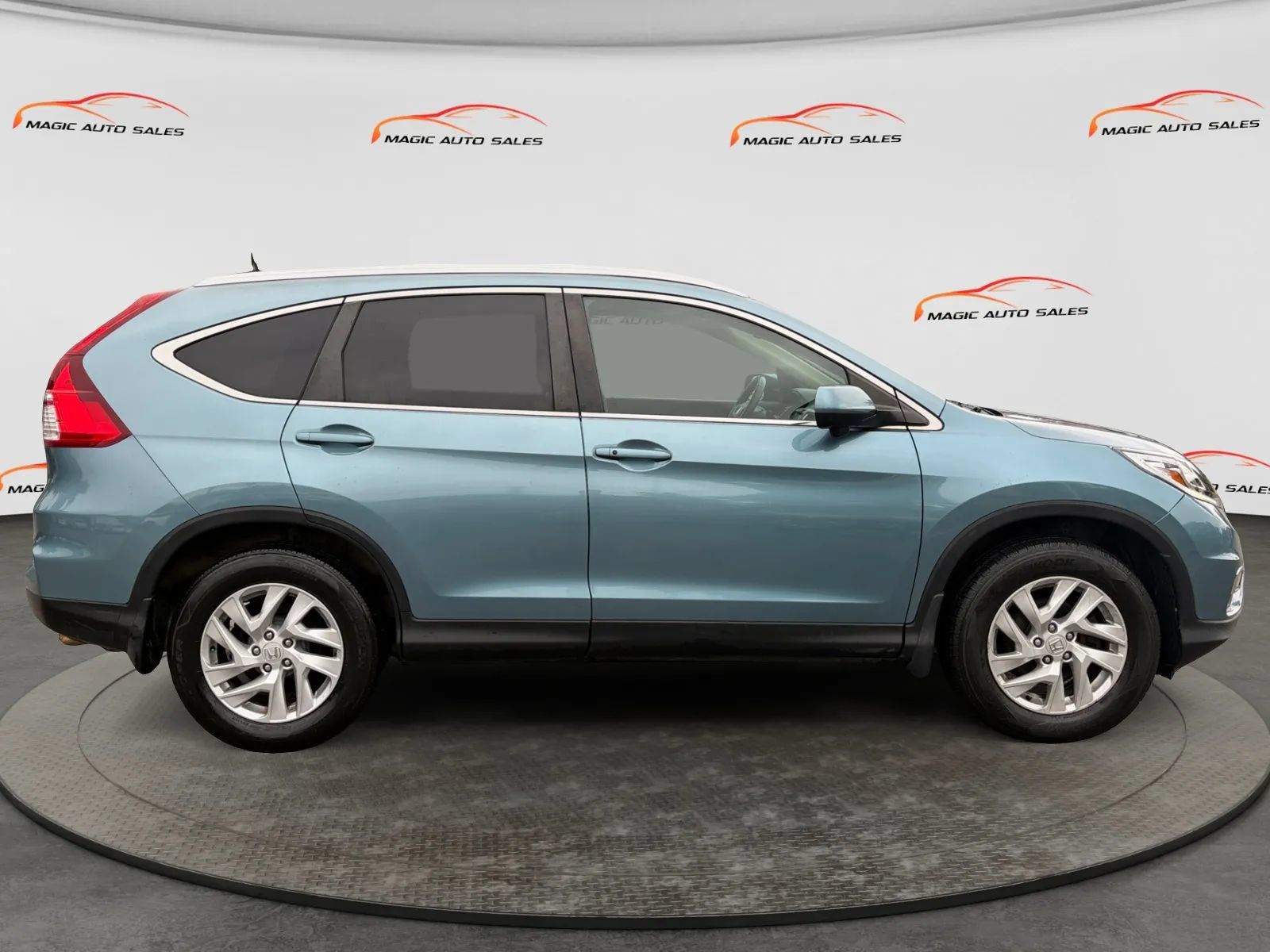 Used 2015 Honda CR-V EX-L image 6