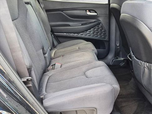 Used 2020 Hyundai Santa Fe SE FWD image 16