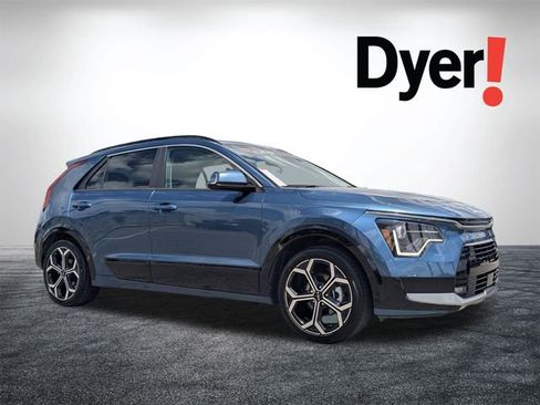 Certified 2023 Kia Niro EX Touring FWD image 1