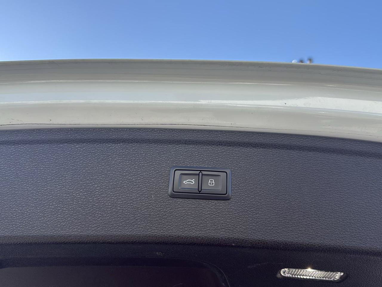 Used 2019 Audi Q5 2.0T Premium AWD/4WD image 9