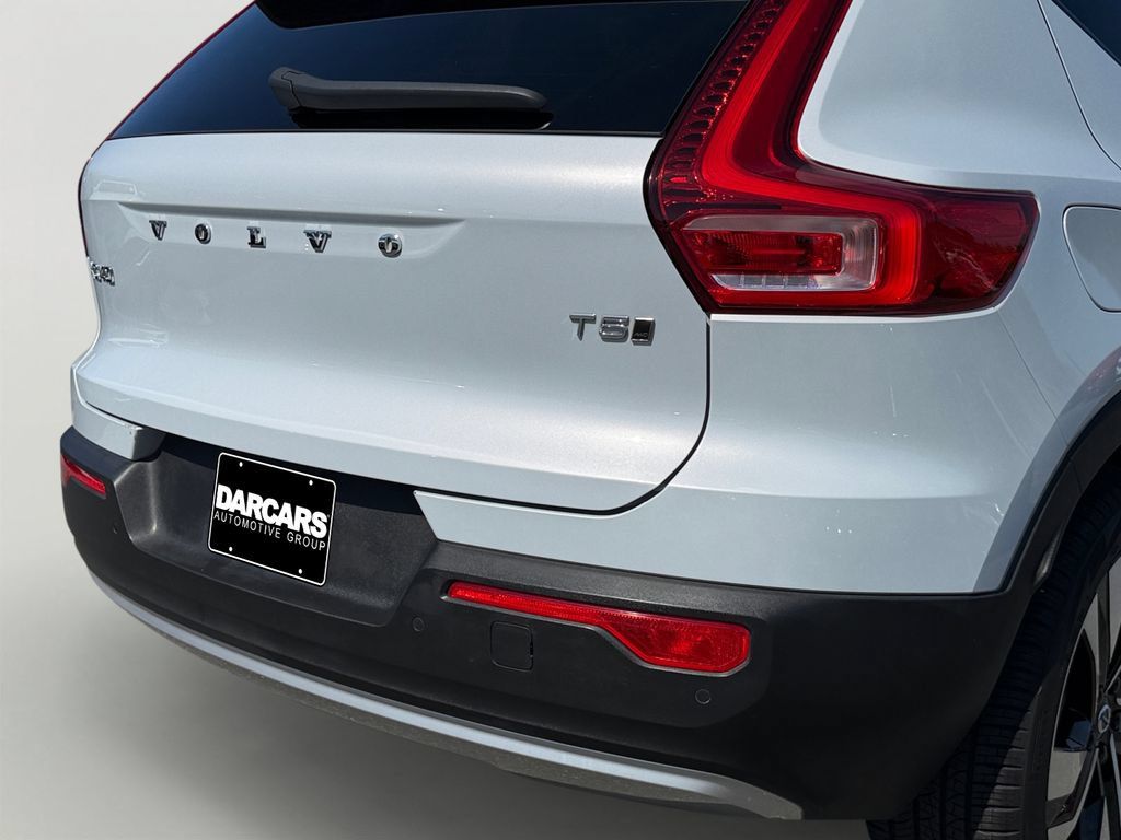 Used 2021 Volvo XC40 T5 Momentum AWD/4WD image 10