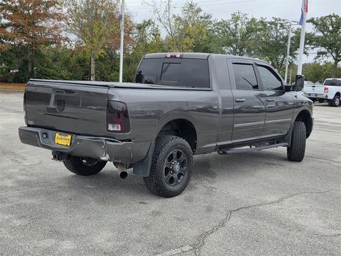 Used 2018 RAM 3500 Big Horn image 5