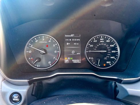 Used 2023 Subaru Legacy Limited image 32