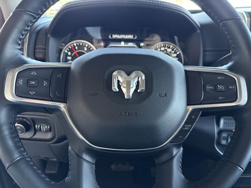 Used 2024 RAM 2500 Laramie AWD/4WD image 17