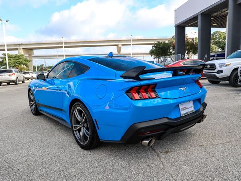 Used 2025 Ford Mustang Coupe w/ Wheel & Stripe Package RWD image 11