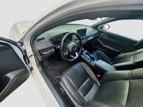 Certified 2024 Honda Civic Sport Touring image 9