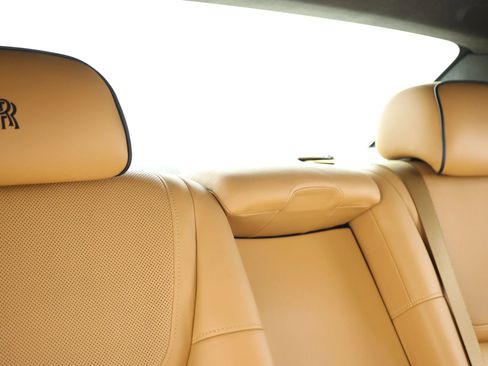 Used 2017 Rolls-Royce Ghost Series II Sedan 4D image 74