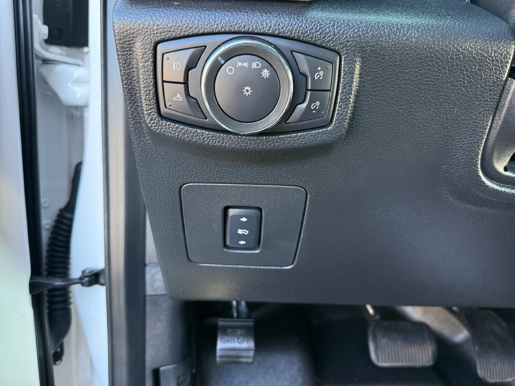 Used 2016 Ford F150 Lariat AWD/4WD image 28