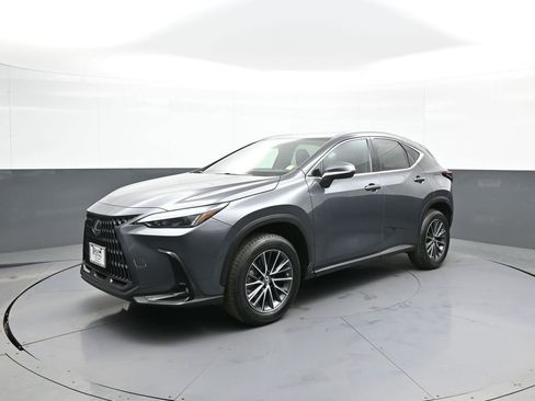 Used 2023 Lexus NX 250 250 Premium image 10