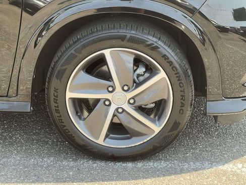 Used 2019 Honda HR-V Touring image 8
