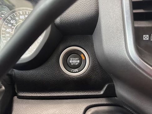 Used 2024 RAM 3500 Big Horn image 25