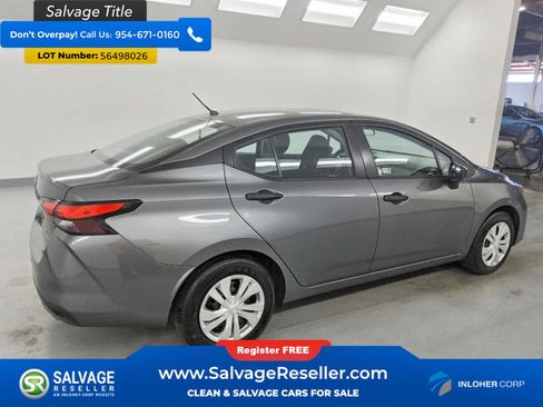 Used 2025 Nissan Versa S FWD image 4