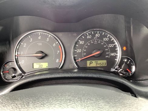 Used 2013 Toyota Corolla S FWD image 39
