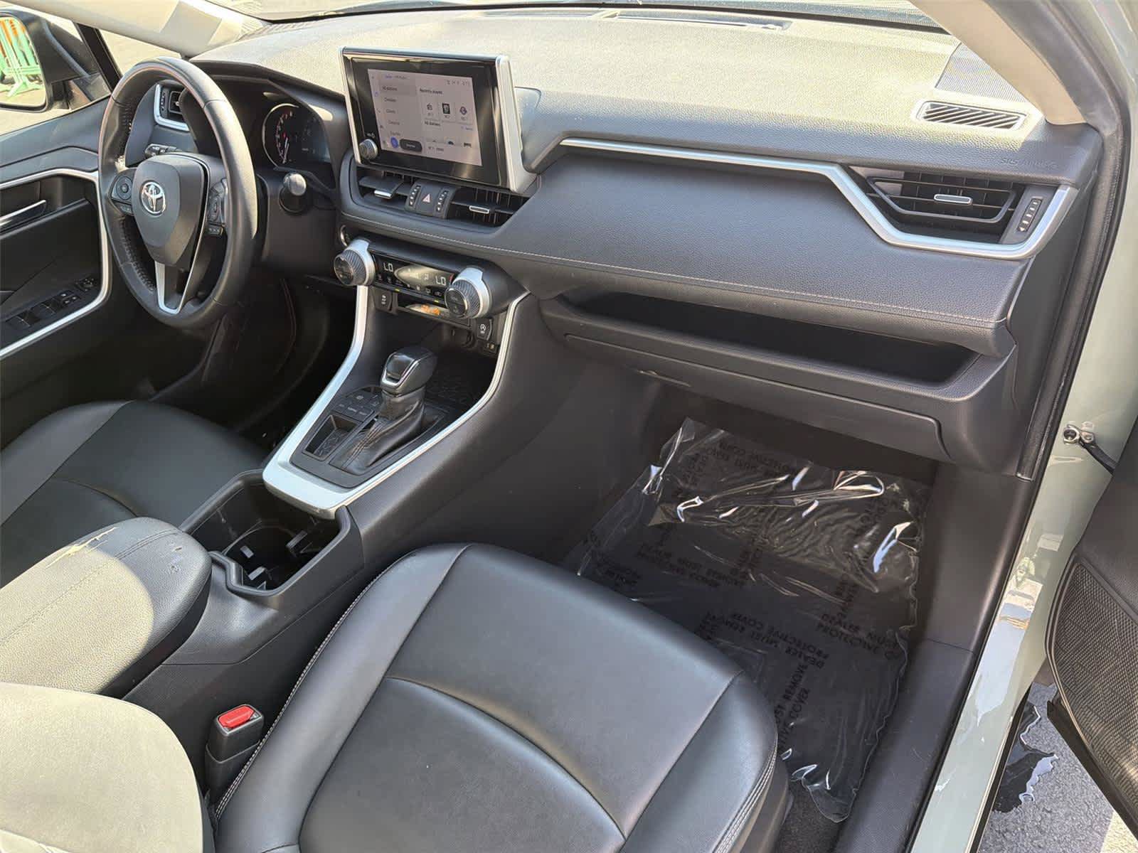 Used 2023 Toyota RAV4 XLE Premium FWD image 13