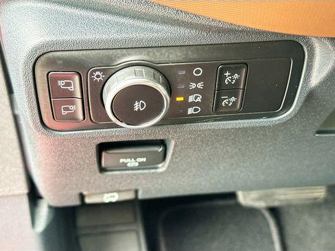 Used 2024 Ford Bronco Outer Banks AWD/4WD image 22