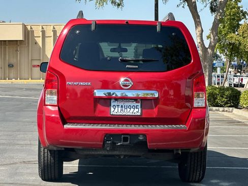 Used 2012 Nissan Pathfinder S RWD image 7