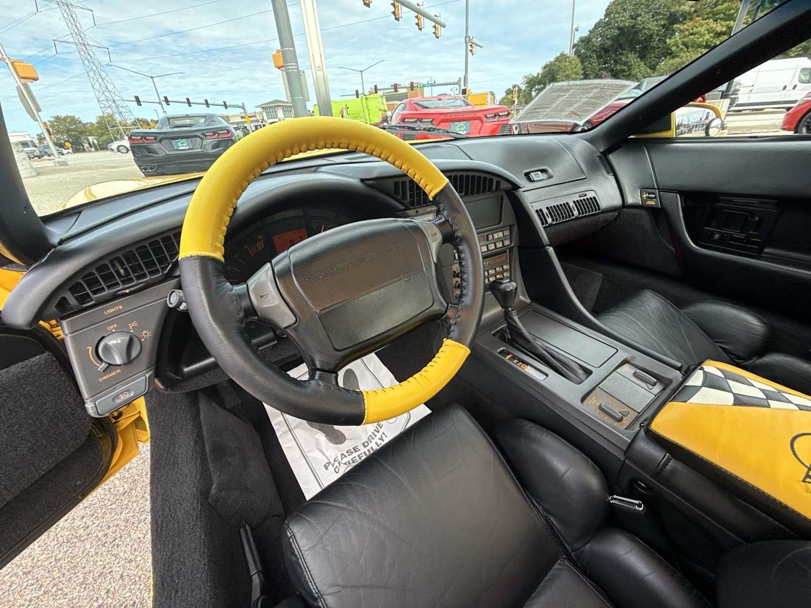 Used 1991 Chevrolet Corvette Coupe RWD image 10