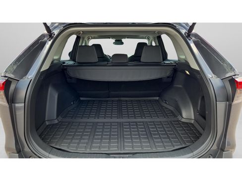 Certified 2025 Toyota RAV4 XLE w/ Convenience Package FWD image 9