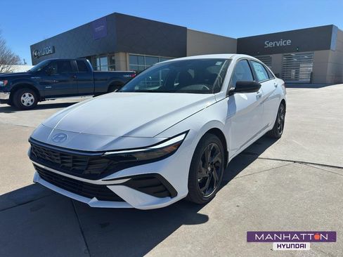 New 2026 Hyundai Elantra Sport image 1