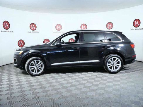 Used 2025 Audi Q7 3.0T Premium Plus AWD/4WD image 5