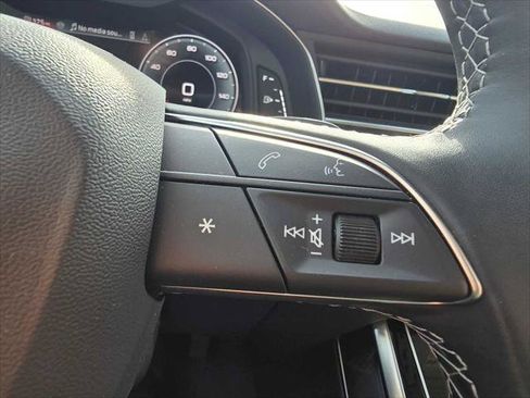 Used 2025 Audi Q7 2.0T Premium AWD/4WD image 34