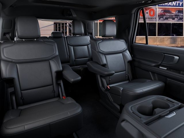 New 2027 Ford Expedition Platinum w/ Stealth Performance Package AWD/4WD image 11