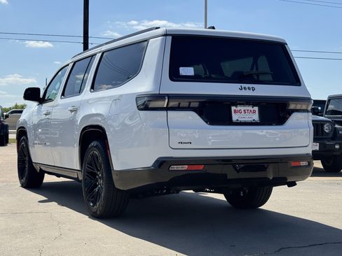New 2026 Jeep Grand Wagoneer L Limited AWD/4WD image 8