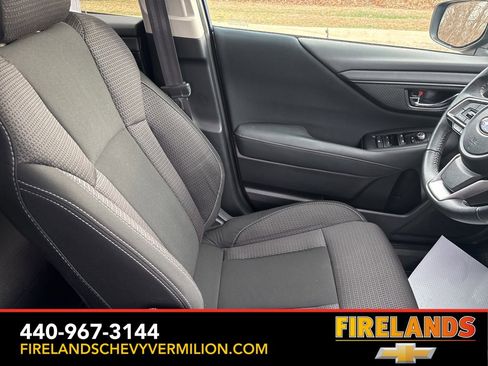 Used 2022 Subaru Outback Premium image 27