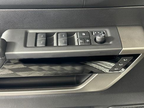 Used 2022 Toyota Tundra Limited image 27