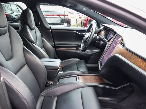 Used 2018 Tesla Model S 75D image 17