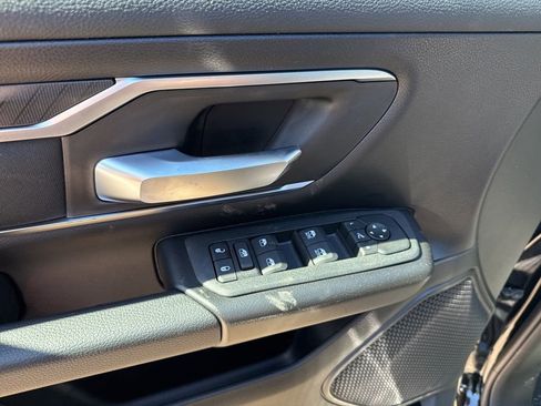 New 2026 RAM 1500 4x4 Crew Cab image 21