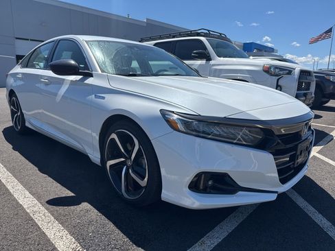 Used 2022 Honda Accord Sport image 6