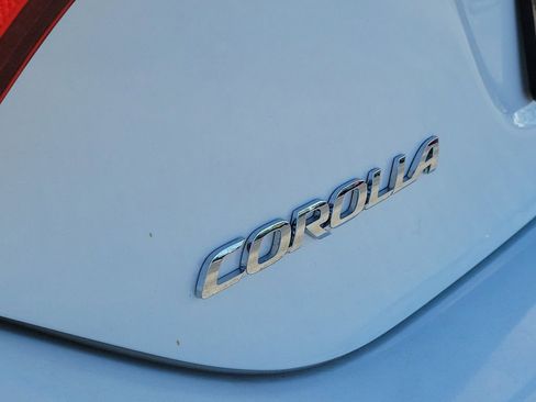 Used 2016 Toyota Corolla S image 5