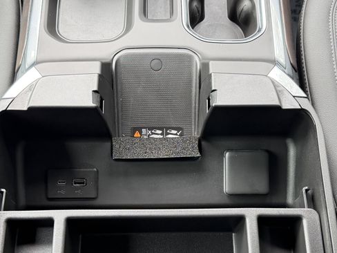 New 2026 GMC Sierra 1500 SLT w/ SLT Premium Plus Package image 38