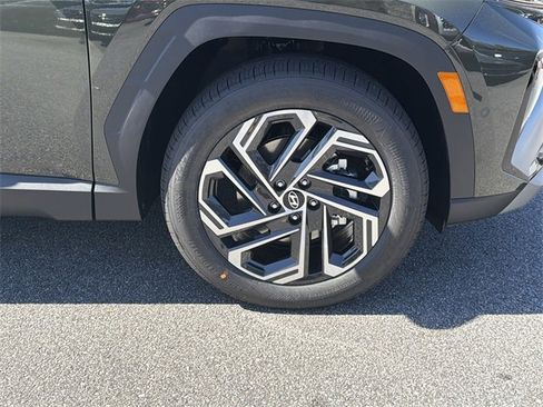 New 2026 Hyundai Tucson Limited image 11