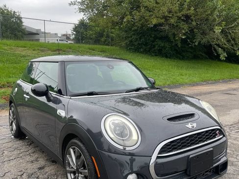 Used 2014 MINI Cooper S FWD image 1