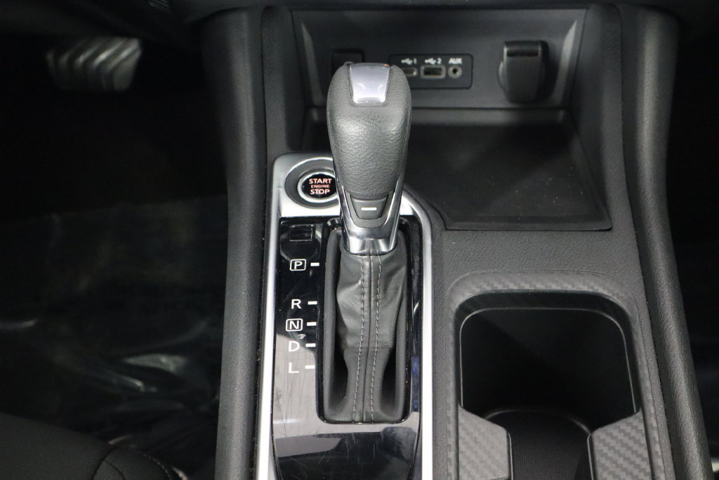 Used 2024 Nissan Sentra SV FWD image 25