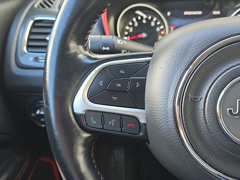 Used 2021 Jeep Compass Trailhawk w/ Convenience Group image 19