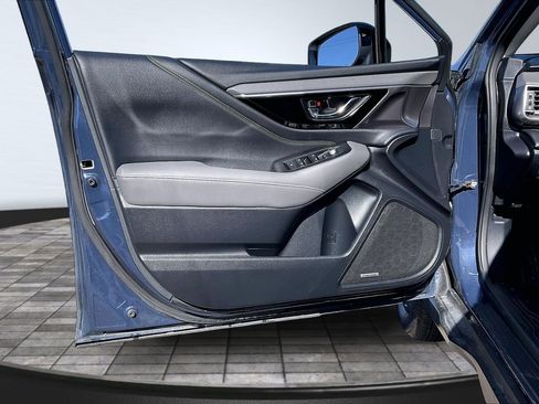 Certified 2024 Subaru Outback Onyx Edition image 17