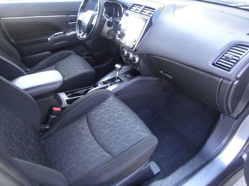 Used 2021 Mitsubishi Outlander Sport SE AWD/4WD image 14