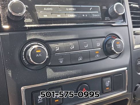 Used 2023 Nissan Titan SV RWD image 20