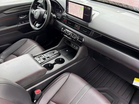New 2026 Honda Pilot Black Edition image 19
