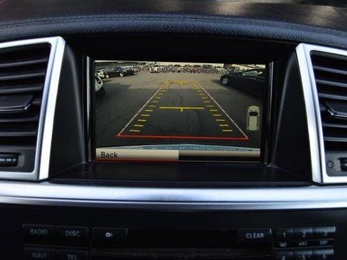 Used 2014 Mercedes-Benz GL 450 GL 450 4MATIC AWD 4dr SUV image 25