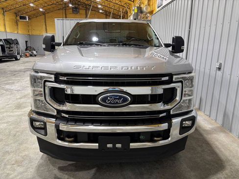 Used 2022 Ford F250 XLT w/ XLT Value Package AWD/4WD image 7