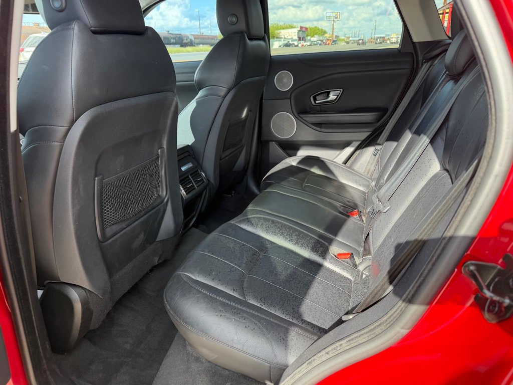 Used 2018 Land Rover Range Rover Evoque SE AWD/4WD image 28