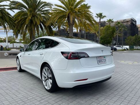 Used 2023 Tesla Model 3 Standard Range RWD image 8