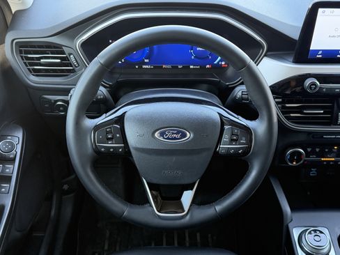 Used 2022 Ford Escape SEL w/ Technology Package FWD image 20