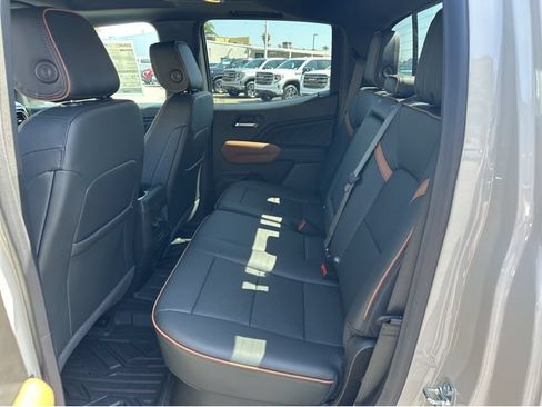 New 2026 GMC Canyon AT4 w/ Technology Plus Package AWD/4WD image 18