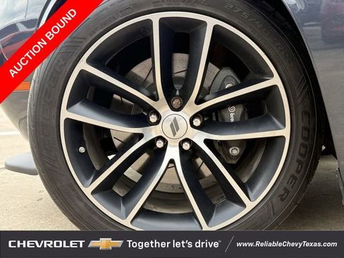 Used 2018 Dodge Challenger R/T Scat Pack RWD image 10