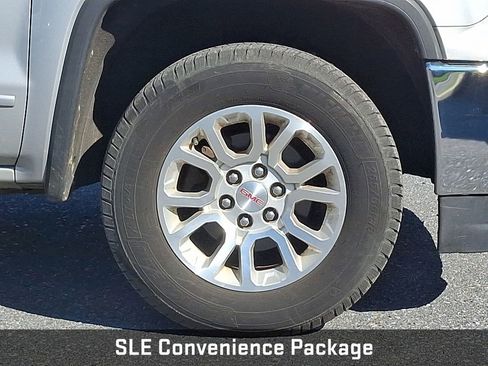 Used 2017 GMC Sierra 1500 SLE w/ SLE Value Package image 10